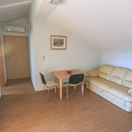 Apartment Ana Vodice Extérieur photo