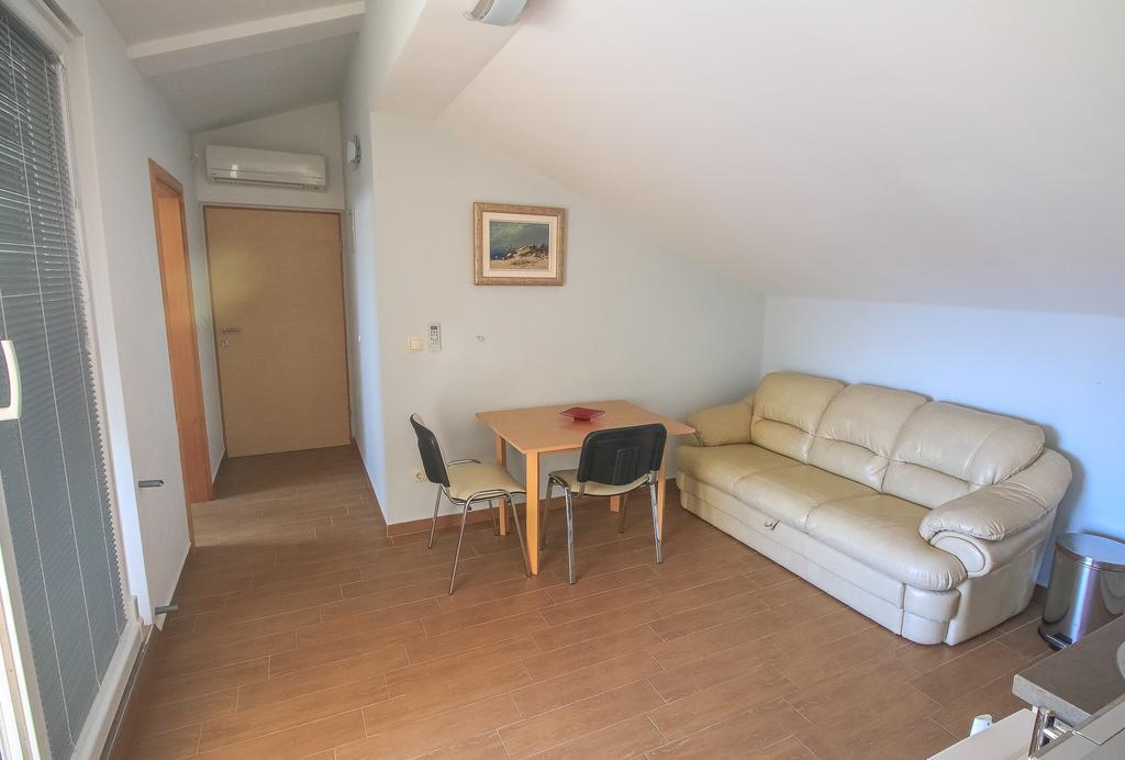 Apartment Ana Vodice Extérieur photo