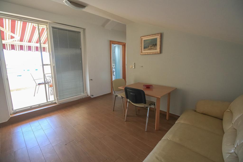 Apartment Ana Vodice Extérieur photo