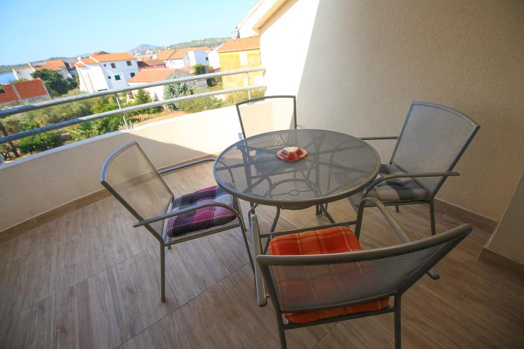 Apartment Ana Vodice Extérieur photo